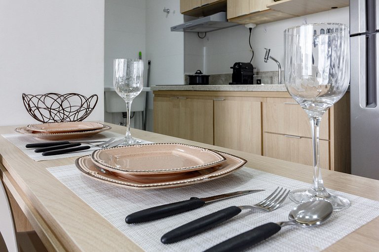 Apto completo c/ dois dorms em Moema