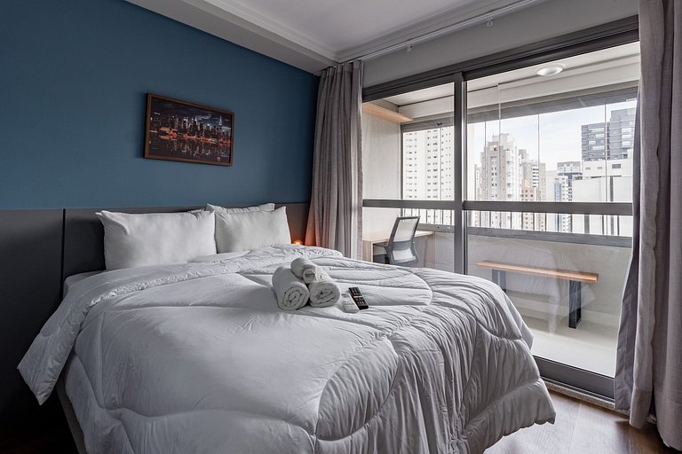 Studio em Moema com Vista Incrível e Varanda