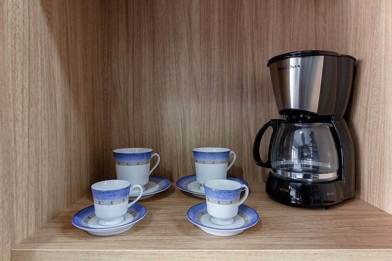 Luxo em Moema: Apto completo com varanda