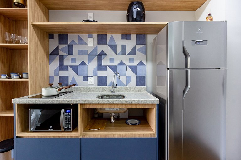 Luxo em Moema: Apto completo com varanda