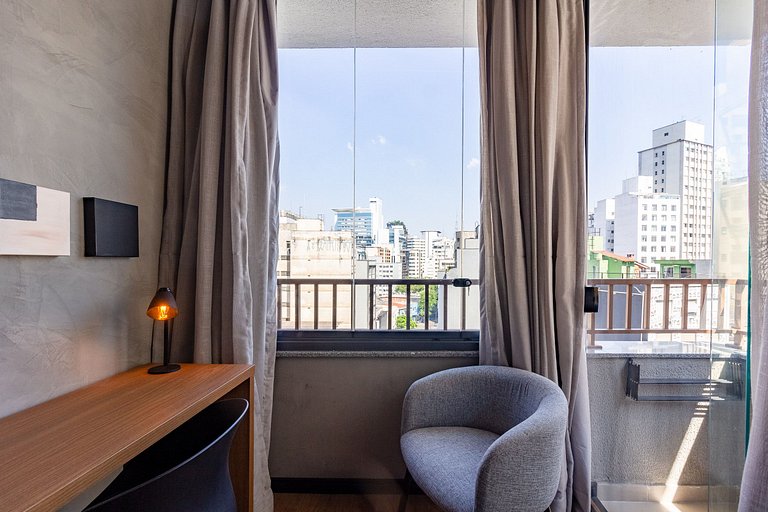 Apto luxuoso próximo da Paulsita