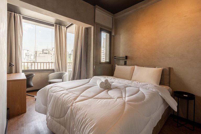 Apto luxuoso próximo da Paulsita