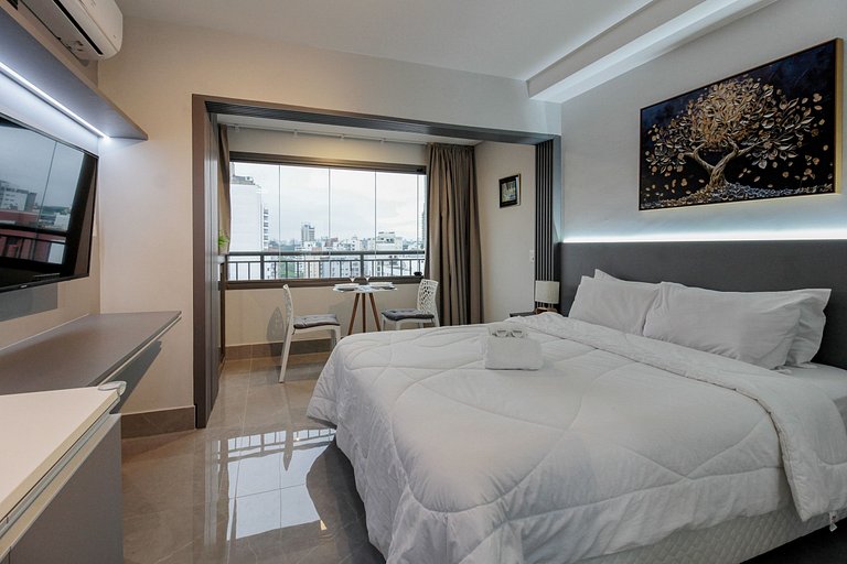 Apto completo em Moema c/ cama queen e WI-FI