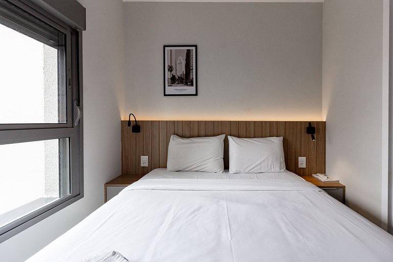 Apto completo c/ sistema de self check-in e WI-FI