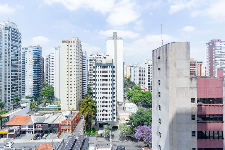 Studio em Moema Próx.imo ao Metrô e Shopping Ibirapuera