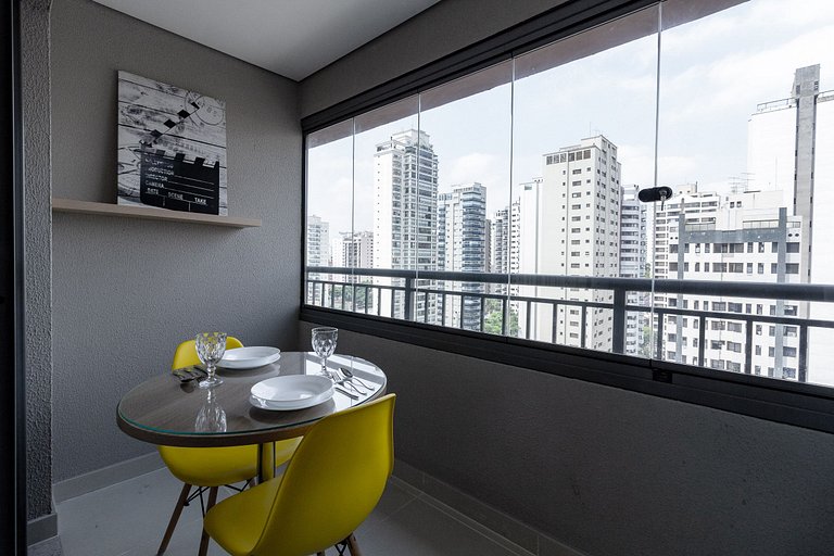 Studio em Moema Próx.imo ao Metrô e Shopping Ibirapuera