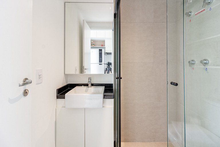 Apt superior c/ vista para cidade próx da Paulista