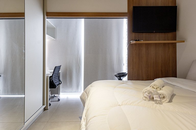 Apt superior c/ vista para cidade próx da Paulista