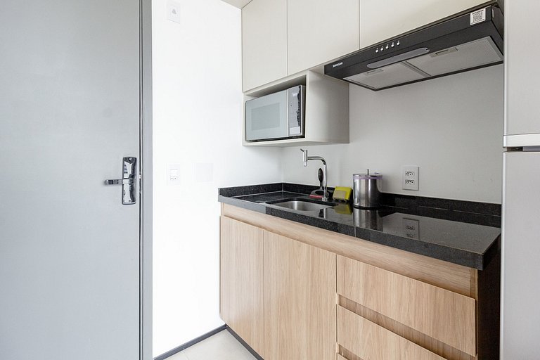 Apt superior c/ vista para cidade próx da Paulista