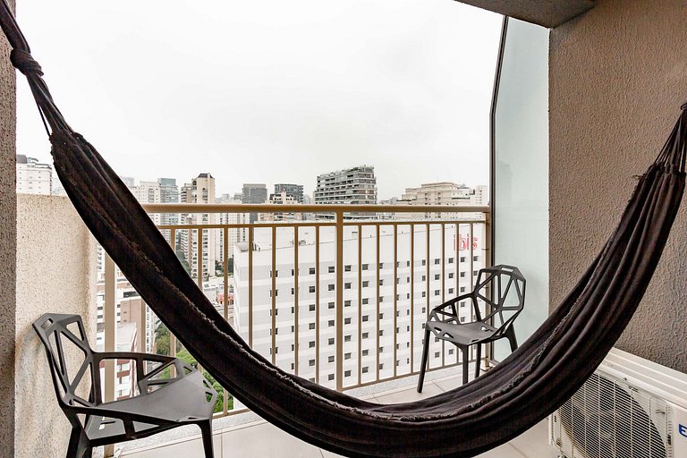 Seu lar aconchegante no Itaim