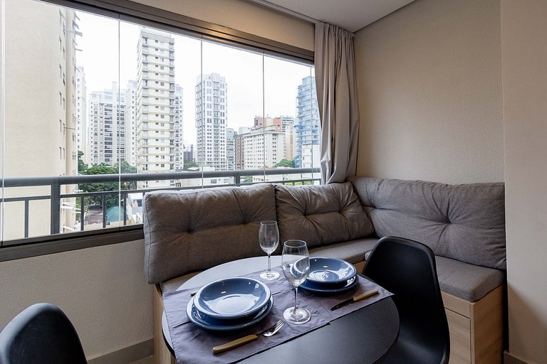 Apê completo e luxuoso em Moema