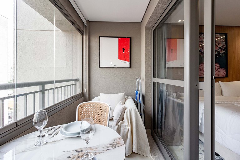 Estúdio completo em Moema ao lado do Metrô