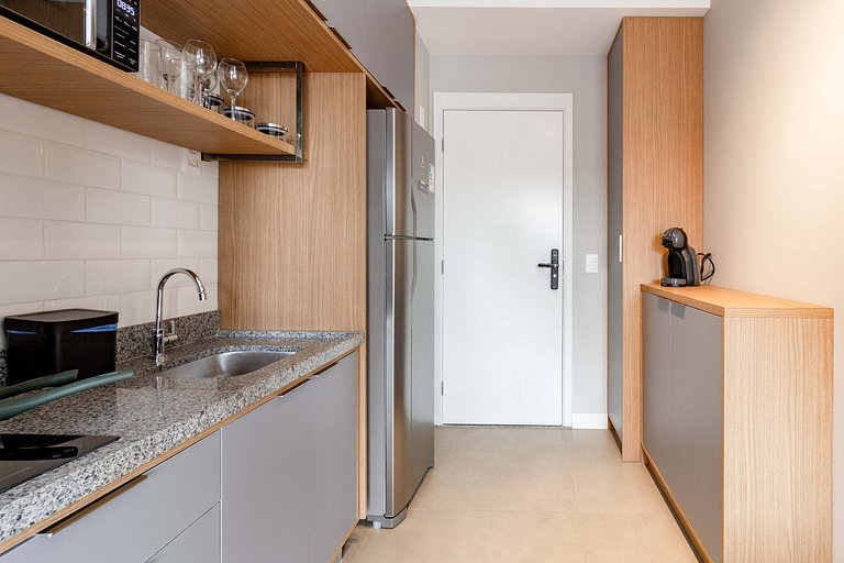 Luxo e conforto | Apto completo c/ varanda