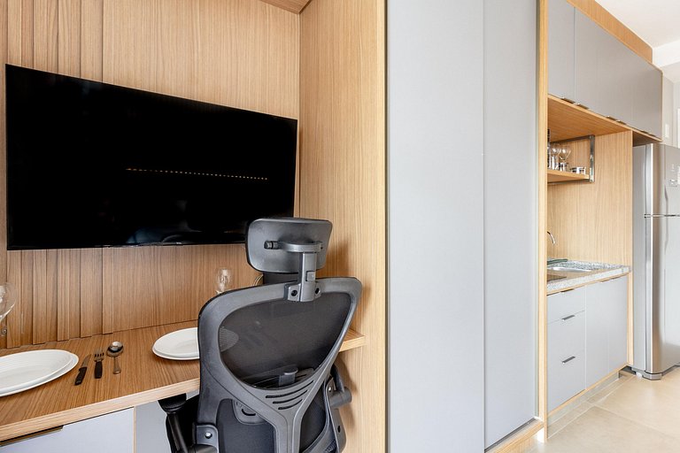 Luxo e conforto | Apto completo c/ varanda