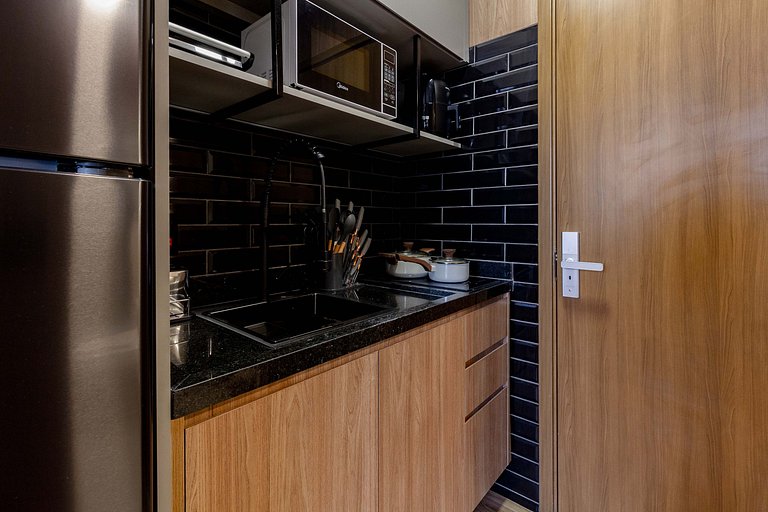 Elegância e Conforto | Apt completo c/ cama queen