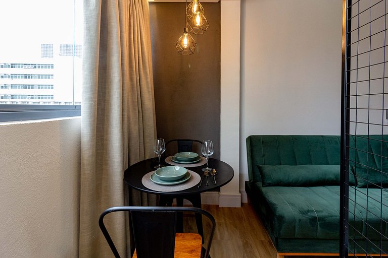 Elegância e Conforto | Apt completo c/ cama queen