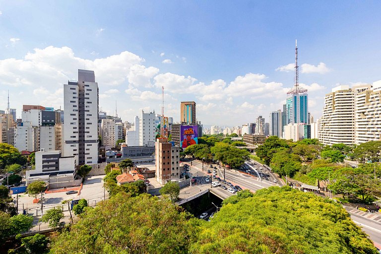 Aptosuperior com varanda próximo da Paulista