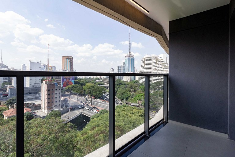 Aptosuperior com varanda próximo da Paulista