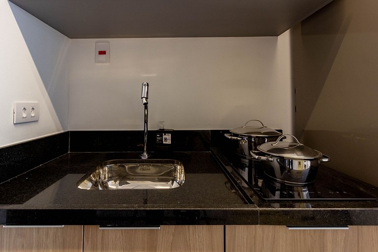 Studio Premium! 200m Metrô Brooklin