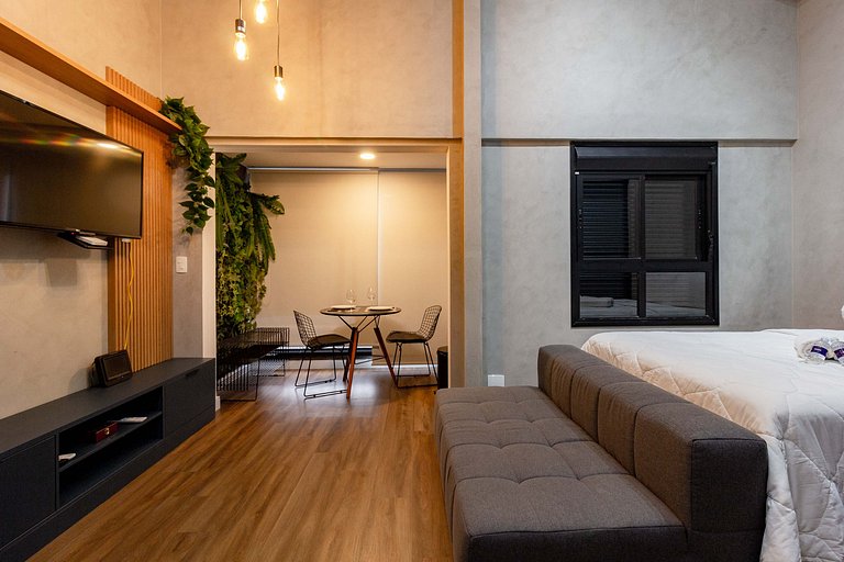Studio em Pinheiros c/ Vista da Cidade e Rooftop