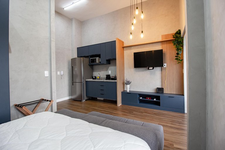 Studio em Pinheiros c/ Vista da Cidade e Rooftop