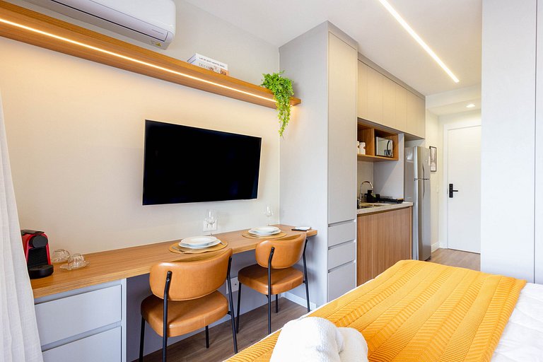 Conforto: Apto c/ cama queen em Moema