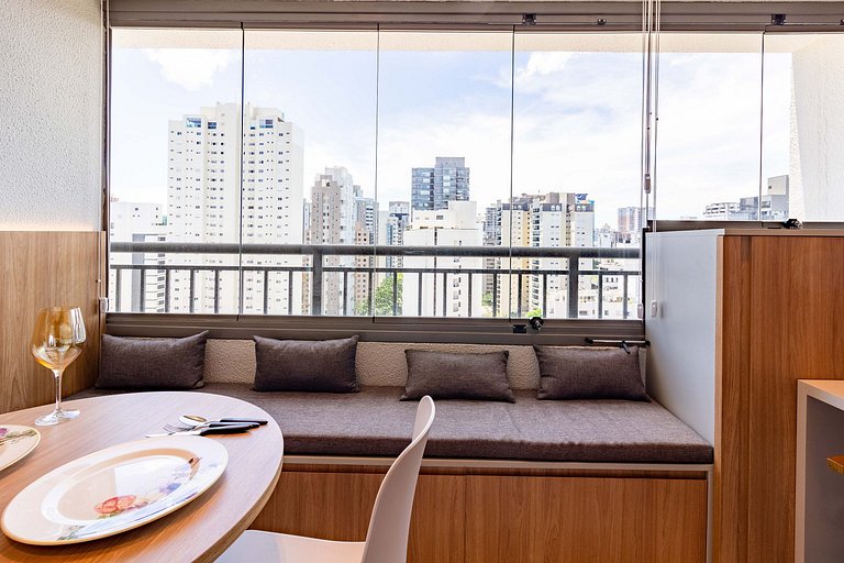 Varanda | Andar superior | Conforto em Moema