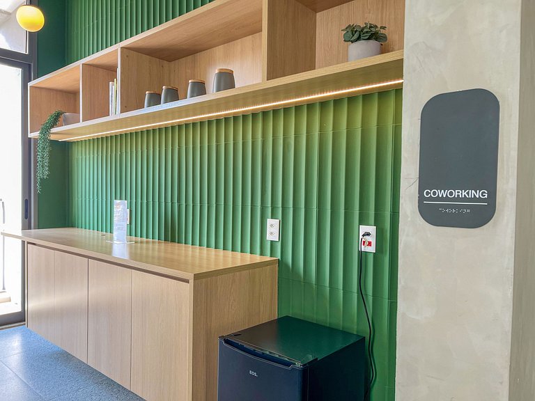 Apto com WI-FI, varanda, ao lado do Ibirapuera