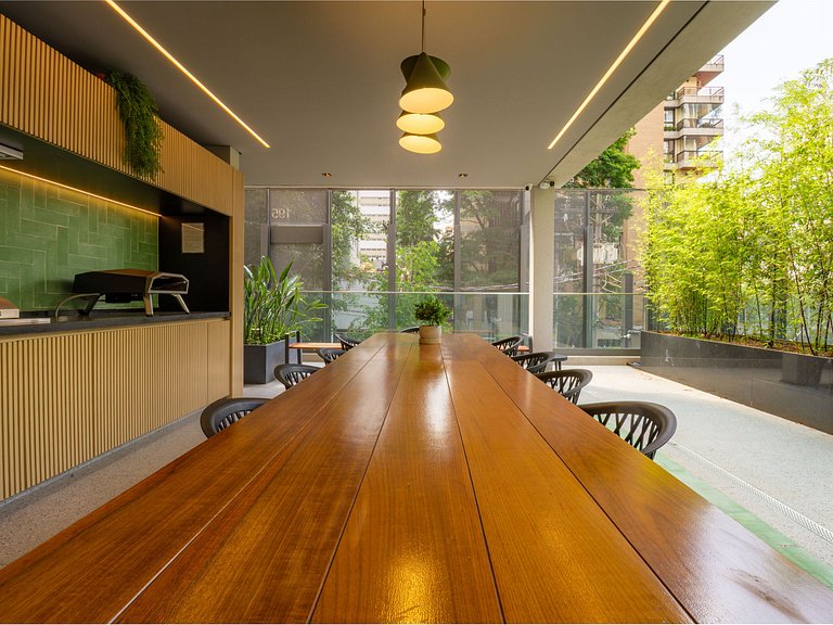 Luxo em Moema: Apto com estacionamento grátis