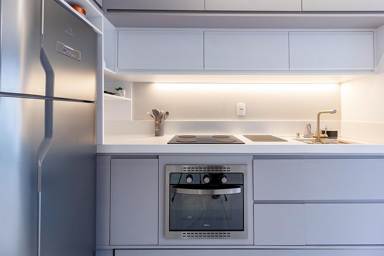 Business Class Pinheiros: Ao lado da Faria Lima