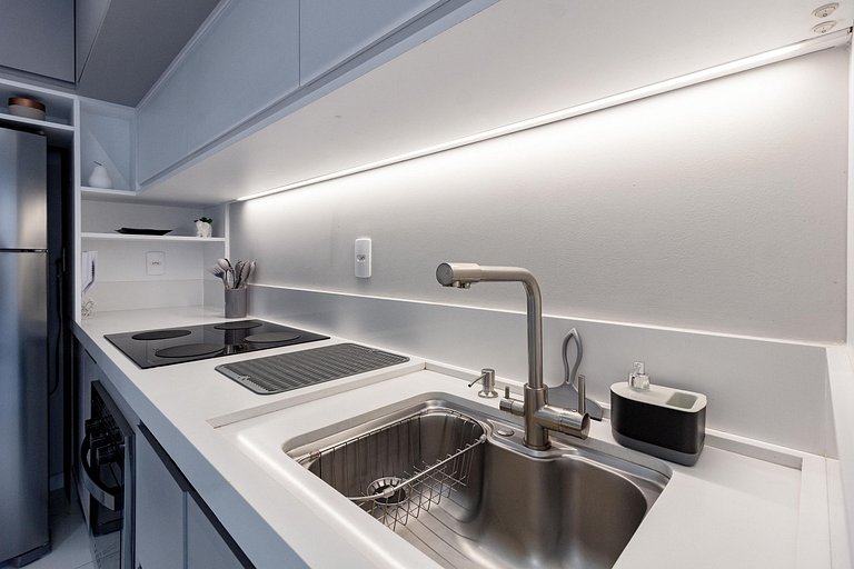 Business Class Pinheiros: Ao lado da Faria Lima