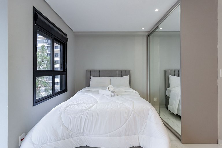 Business Class Pinheiros: Ao lado da Faria Lima