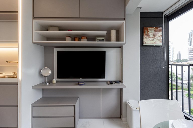 Business Class Pinheiros: Ao lado da Faria Lima