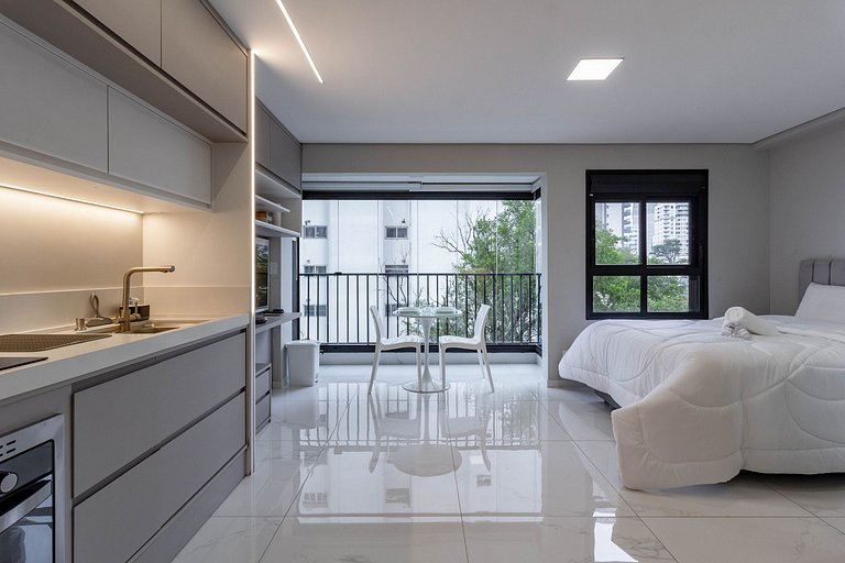 Business Class Pinheiros: Ao lado da Faria Lima