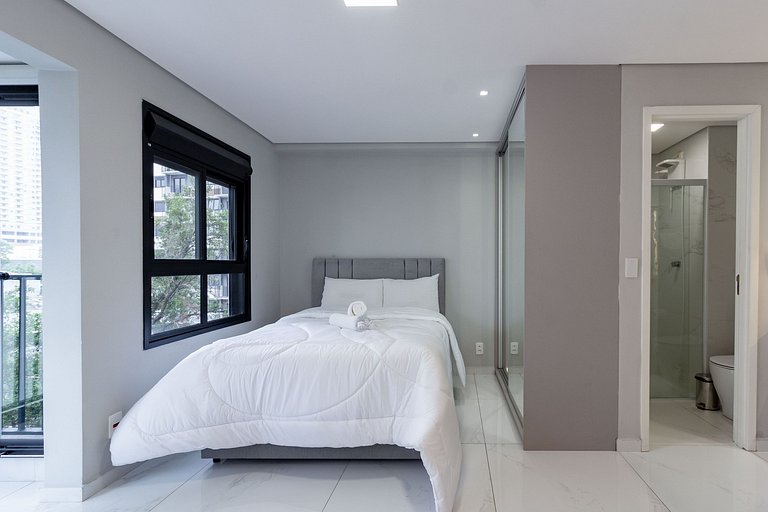 Business Class Pinheiros: Ao lado da Faria Lima