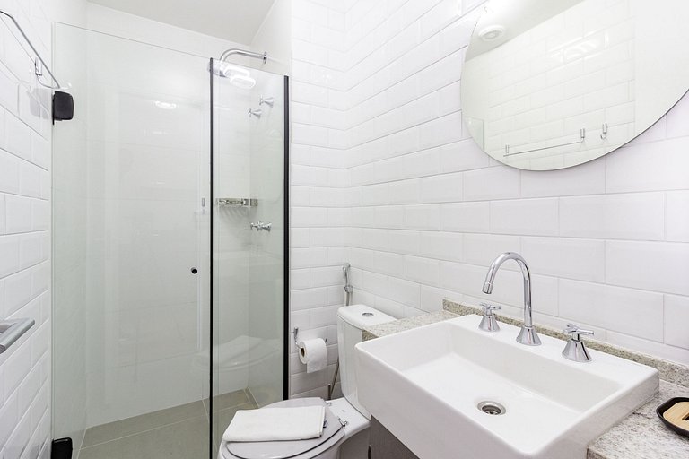 Estúdio | Varanda | próximo a Paulista