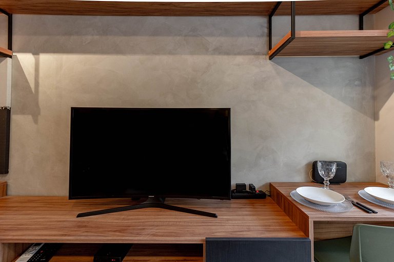 Apê moderno | Piscina | Próx à Paulista