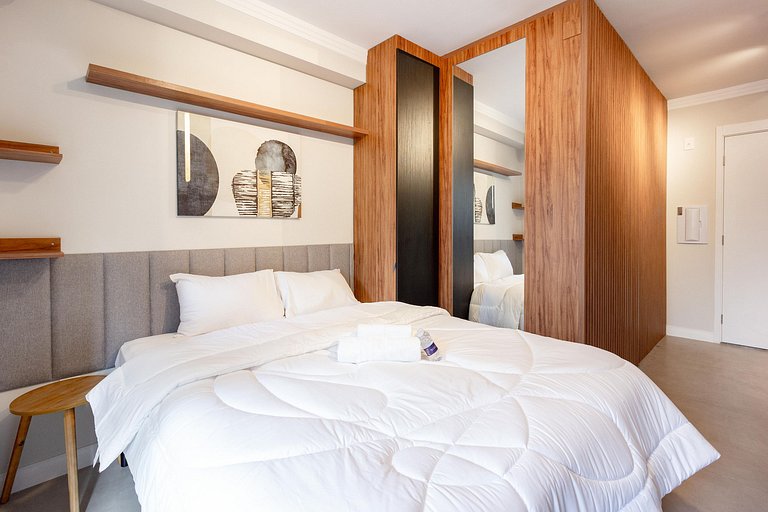 Apê moderno | Piscina | Próx à Paulista