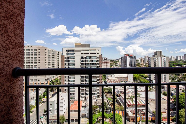 Apartamento superior de dois dorms em Moema