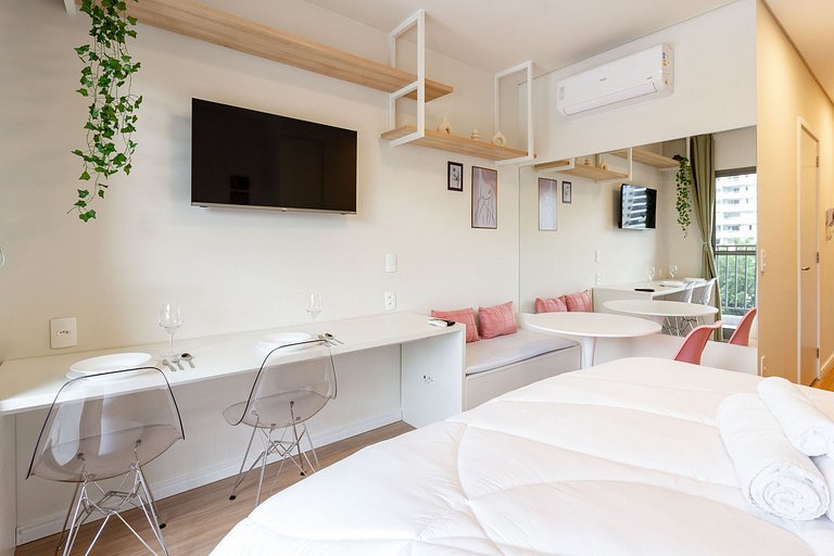 Design e Conforto no Brooklin | Cama Queen & AC