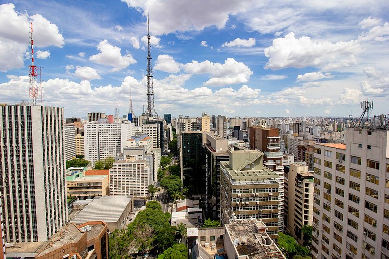 Estúdio Moderno no Coração dos Jardins