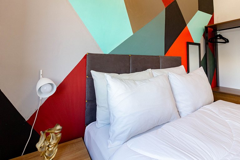 Apartamento em Pinheiros Próx. Eldorado e Metrô