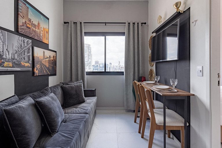 Charme e Conforto em SP: Wi-Fi, AC e Espaço para 4