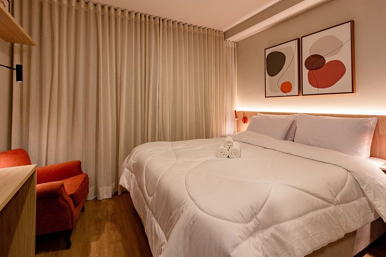Studio em Moema com Piscina e Portaria 24h