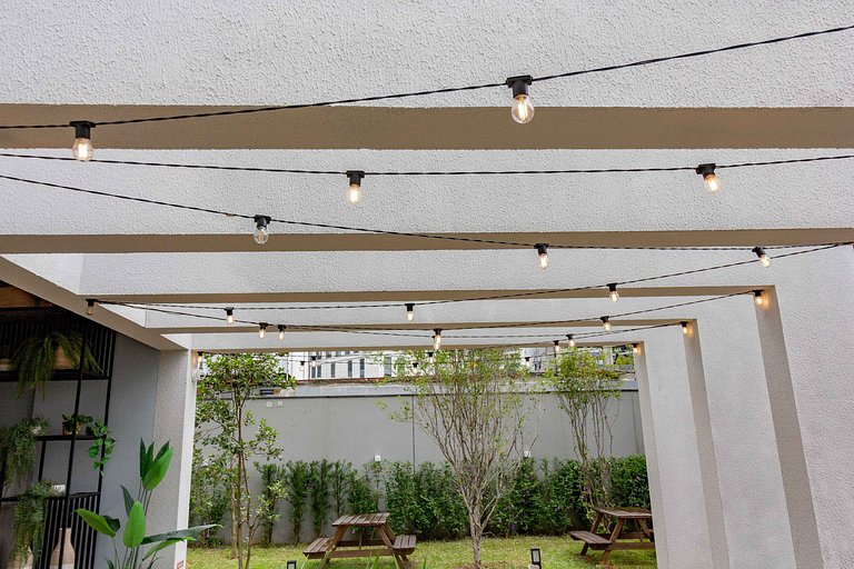 Studio moderno com lazer completo