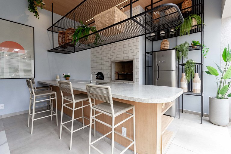 Studio moderno com lazer completo