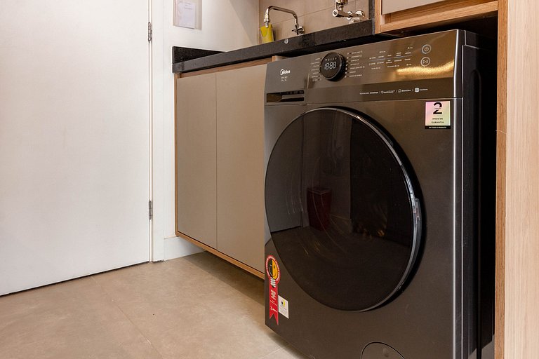 Studio moderno com lazer completo