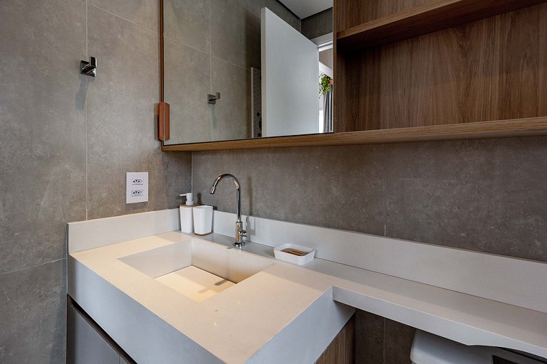 Studio moderno com lazer completo