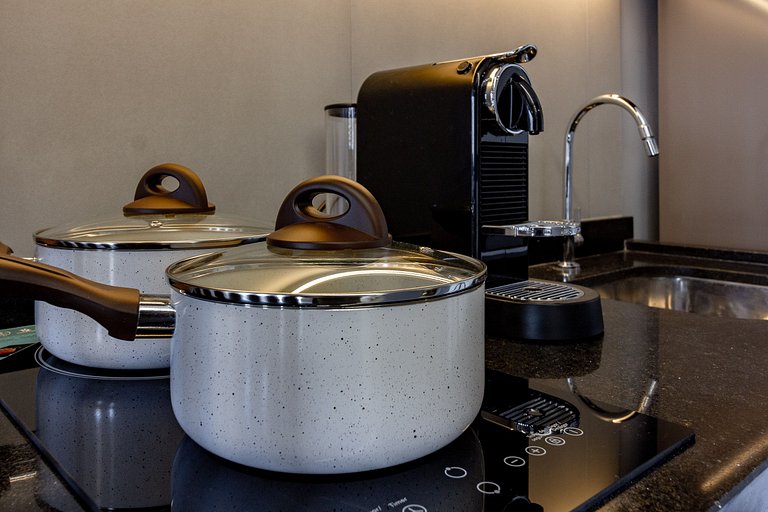 Apto completo com vista incrível próximo ao metrô