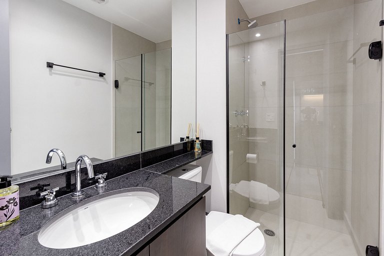 Apto completo com vista incrível próximo ao metrô